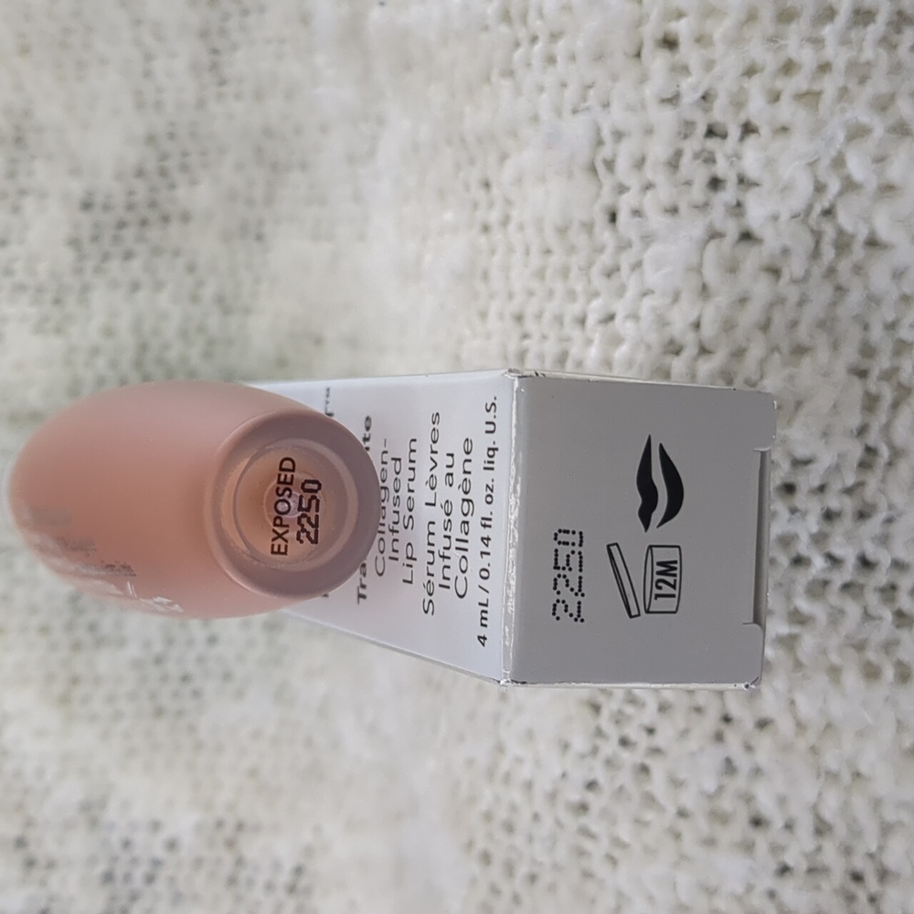 Buxom Plump Shot Sheer Tint in Exposed, 4ml/0.14fl oz - Picture 6 of 11